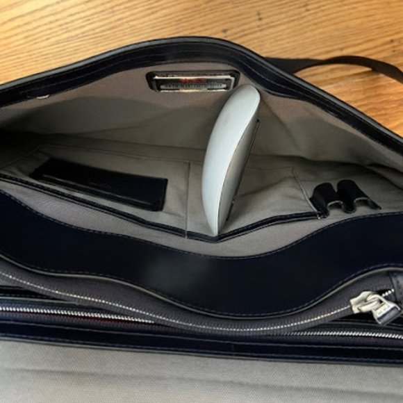 Rare Navy Leather Tumi Astor Dorilton Briefcase Laptop Bag - Picture 8 of 8